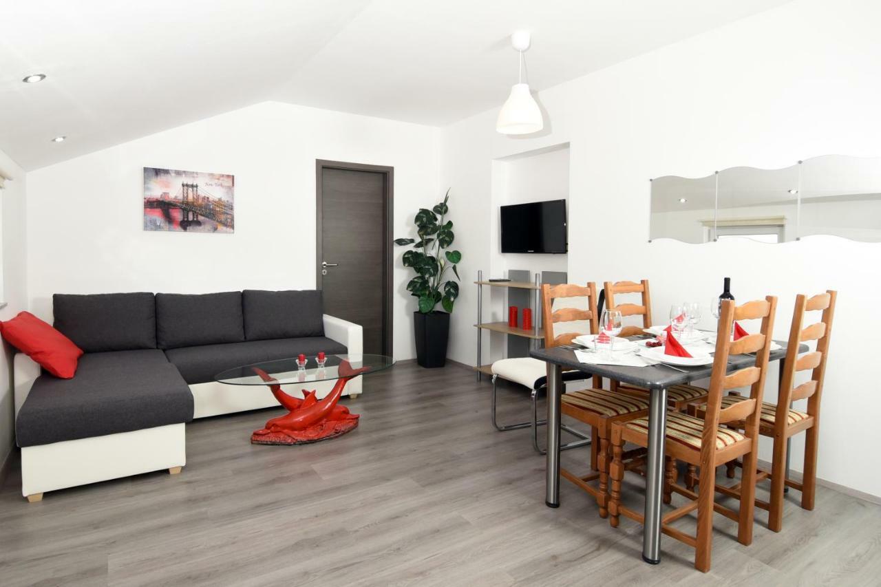 Apartments Trampi Marinici  Bagian luar foto